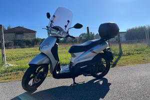 Peugeot Tweet 125 rs