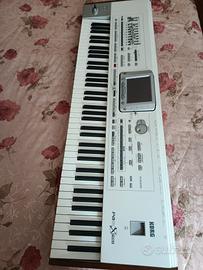 Tastiera Korg Pa2Xpro con ingresso chiavetta USB