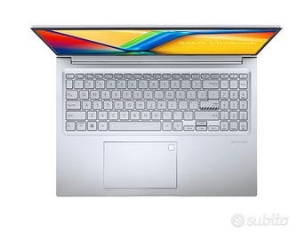 ASUS X1605VA-MB1668W, 16 ", Intel® Core I9 24GB