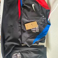 tuta Dry-Fit nuova con cartellino