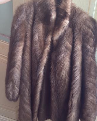 Pelliccia visone marrone