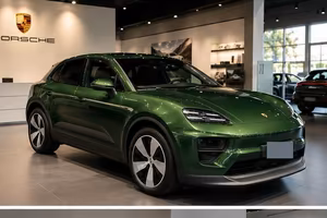 Porsche Macan Electric RWD | Garanzia Porsche 2027
