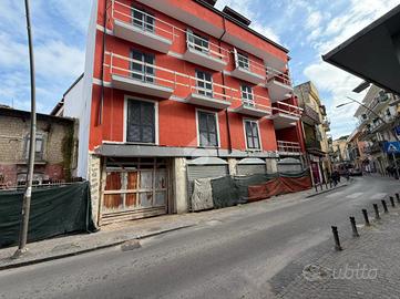 4 LOCALI A MARANO DI NAPOLI