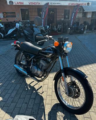 Aermacchi Altro HARLEY DAVIDSON 250 SST 12 VOLT 19