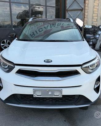 Ricambi Kia Stonic GTLine 1.0 benz del 2021