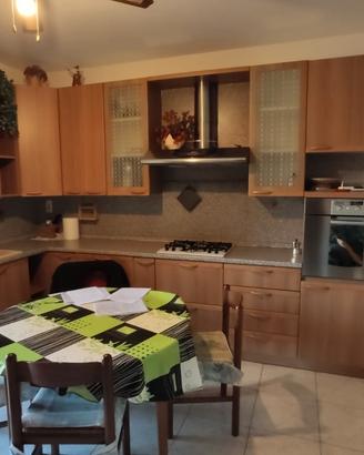 Trilocale arredato a Liscate in residence
