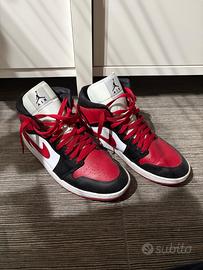 Nike  Air Jordan Mid