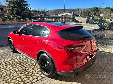 Alfa romeo stelvio