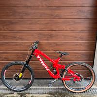 Trek Session