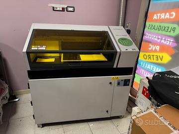 Stampante uv
