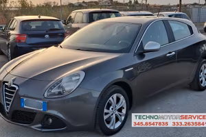 Alfa Romeo Giulietta 1.6 JTDm-2 105 CV Distinctive