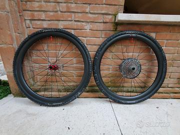 Ruote gravel carbonio 1390gr