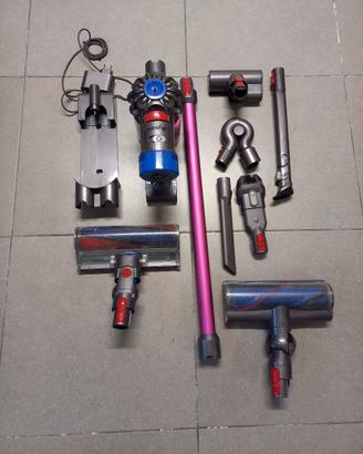 aspirapolvere dyson v8
