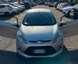 Ford Fiesta 1.6 TDCI Individual Sport *Trattabile