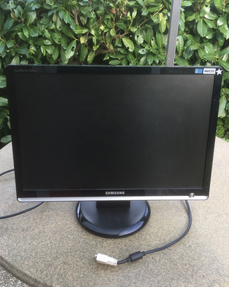 SAMSUNG Monitor 22" 226CW 1680*1050 DVI HDMI
