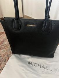 Borsa Tota nera Michael Kors