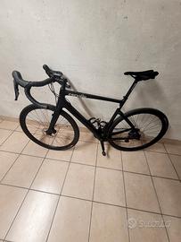 bicicletta gravel pari al nuovo 