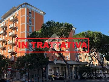 2 LOCALI A ROMA