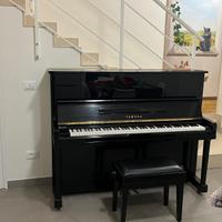 Piano verticale YAMAHA  U10A