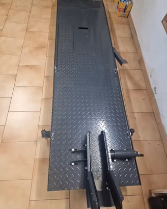 ponte sollevatore moto