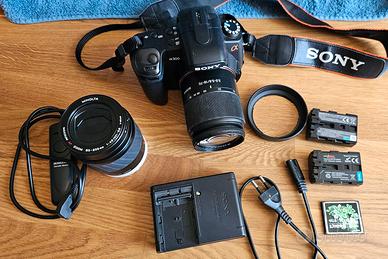 Sony A300 con obiettivi
