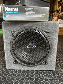 Amplificatore auto e subwoofer