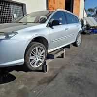 Per ricambi Renault Laguna Sportour 2.0dci 110kw 1