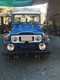 Toyota BJ 40