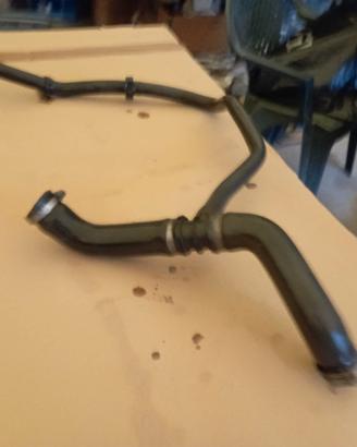 A Tubo acqua a tre uscite multipla benzina e metan