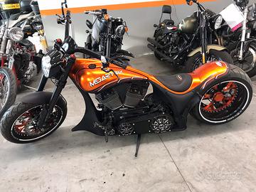 TECNICO MOTO Meccanico HARLEY , KTM e altre
