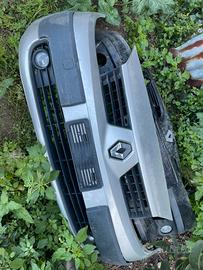 Paraurti anteriore renault scenic