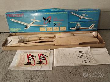 Aliante " HI FLY" Precedent