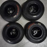 Gomme e cerchi kart