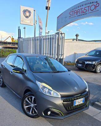 Peugeot 208 PureTech 82 5 porte Allure Ice Silver