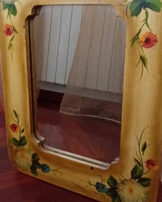 Specchio da parete decorato a mano