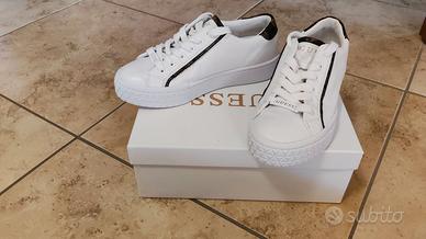 Sneakers Guess