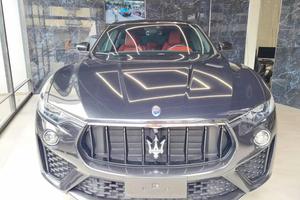 MASERATI Levante V6 AWD Gransport 37.000km