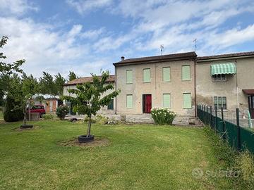 Casa indipendente di 197 m² con più di 5 locali e 