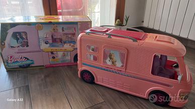 CAMPER DI BARBIE DREAM CAMPER