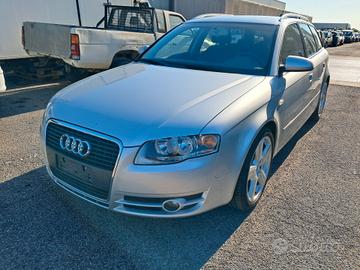 Audi A4 anno 2005 ricambi usati