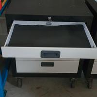 cassettiera su ruote