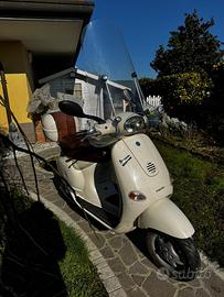 Vespa et4 cento25 125