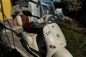 Vespa et4 cento25 125