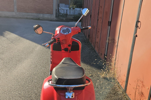 Vespa 300 gts super sport