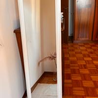 Specchio con cornice da Terra