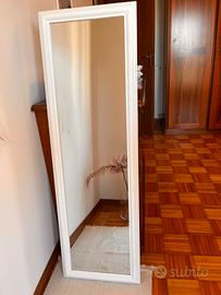 Specchio con cornice da Terra