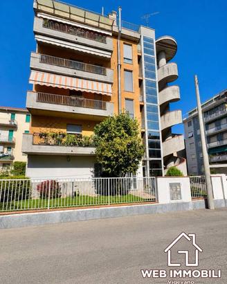Appartamento di 125 m² con 3 locali e box auto dop