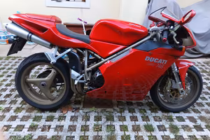 ducati 748 anno 2000