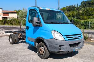 IVECO 35C10 anno 2011 a telaio passo 3450 