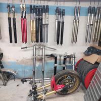 Ammortizzatori di Diverse Marche 